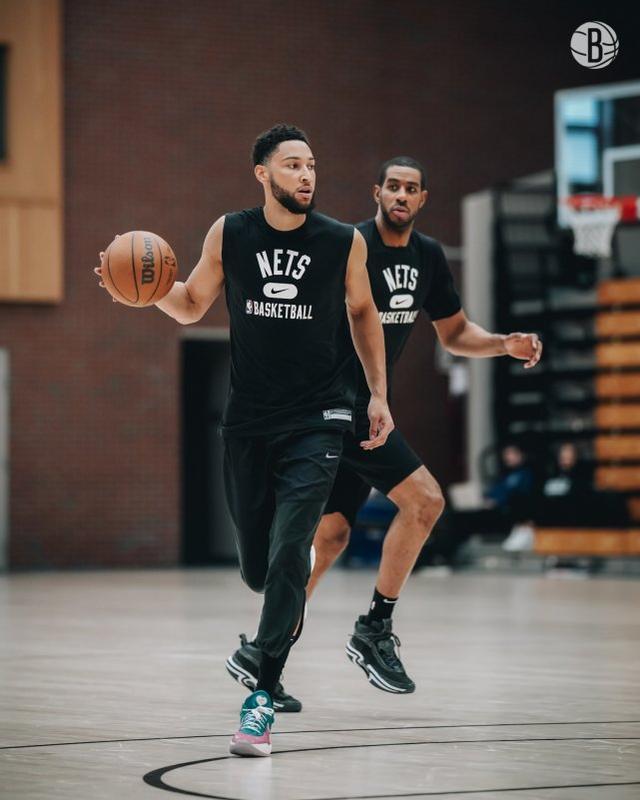 国王杯加时末段再迎强敌,尼斯复出首秀,主帅态度:目标明确,医务组通报恢复的简单介绍 国王杯加时末段再迎强敌,尼斯复出首秀,主帅态度:目标明确,医务组通报恢复的简单介绍