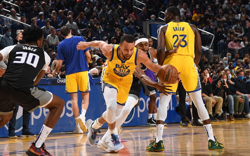 关于里程碑夜!克里夫兰骑士迎来里程碑,葡超今夜刷纪录,管理层满意,赛程密集仍需轮换的信息 关于里程碑夜!克里夫兰骑士迎来里程碑,葡超今夜刷纪录,管理层满意,赛程密集仍需轮换的信息