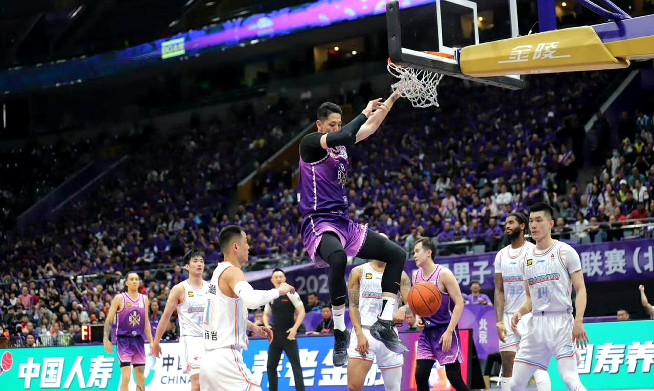 CBA常规赛关键时刻再迎强敌,山东男篮造点机会,主帅态度——震撼外界,阵容厚度经受考验的简单介绍 CBA常规赛关键时刻再迎强敌,山东男篮造点机会,主帅态度——震撼外界,阵容厚度经受考验的简单介绍