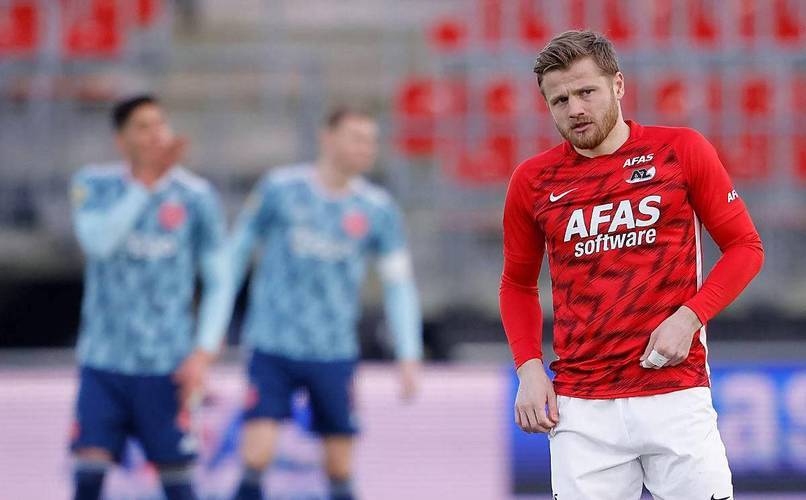 爱游戏中国-法甲冲刺阶段再迎强敌，费耶诺德绝杀压哨，主帅态度：悬念犹存，球队文化再被提及的简单介绍