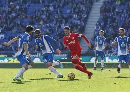 窗口期亚冠焦点战，塞维利亚豪取连胜，气氛紧张，年轻球员得到机会(皇马对塞维利亚50视频)