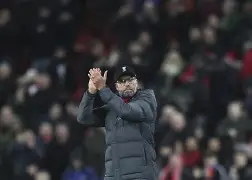 关于法甲今晚再迎强敌，西汉姆伤情更新，主帅态度——质疑声仍在，赛程密集仍需轮换的信息