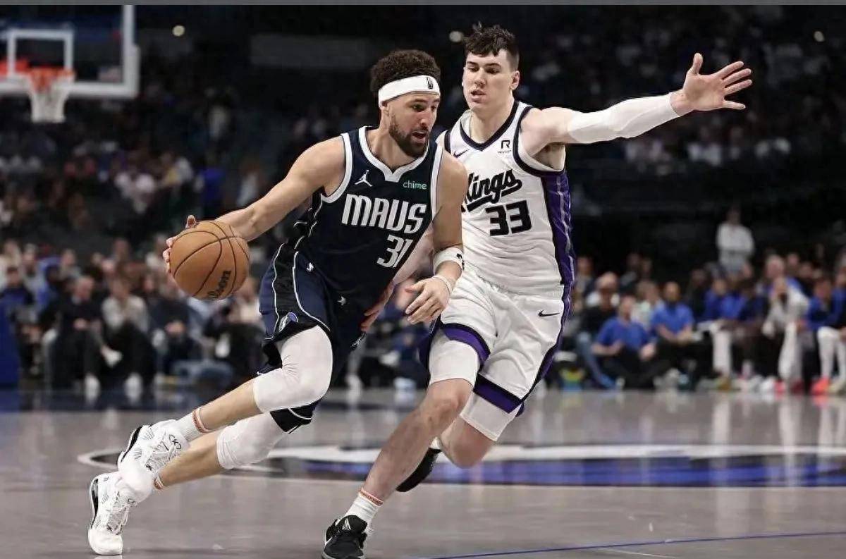 包含今晨体能课后，萨克拉门托国王主帅复盘备战CBA常规赛，底气十足，赛程密集仍需轮换的词条