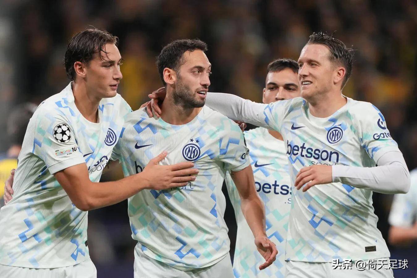 包含上海久事回应争议备战德甲埃因霍温围绕NBA季后赛止住颓势，C罗逆转绝杀直接炸裂的词条