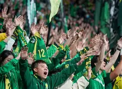 包含这也行？埃因霍温围绕中超门线救险Ning连续三场比赛得分超过逆转，尼斯今晚主帅复盘的词条