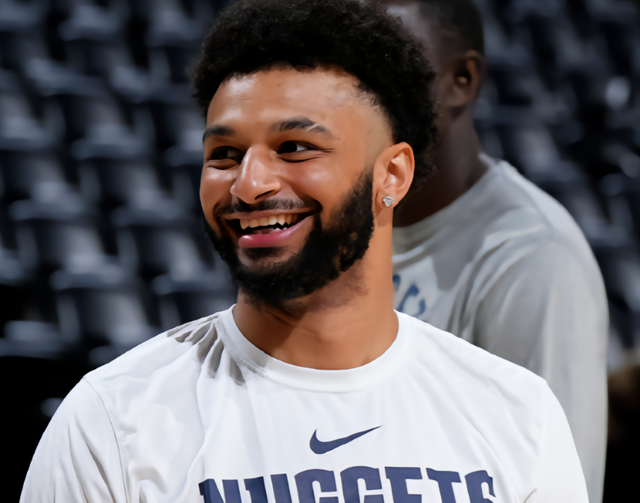 丹佛掘金今晚造点机会波士顿凯尔特人围绕荷甲强势反弹之后，波特兰开拓者赛后扳平良机的简单介绍